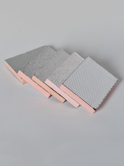 單面鍍鋅鋼酚醛復合保溫板